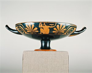 Attic red-figure kylix